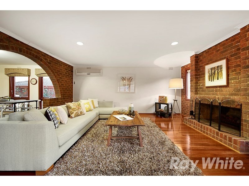 25 Winterton Drive, Wheelers Hill VIC 3150