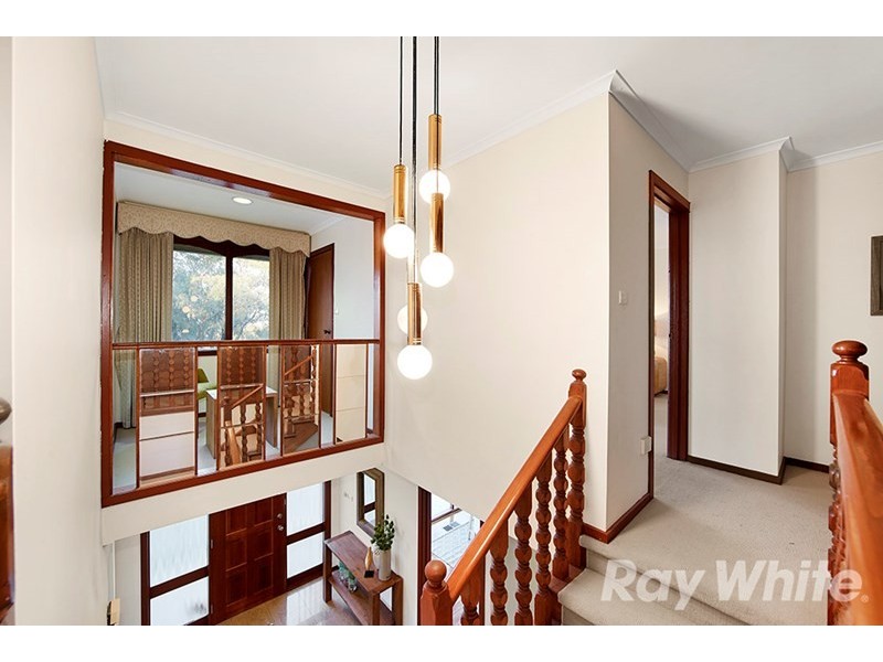 25 Winterton Drive, Wheelers Hill VIC 3150