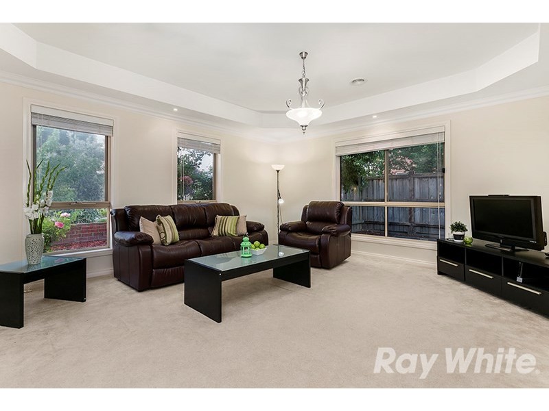 8 Albert Crescent, Mulgrave VIC 3170