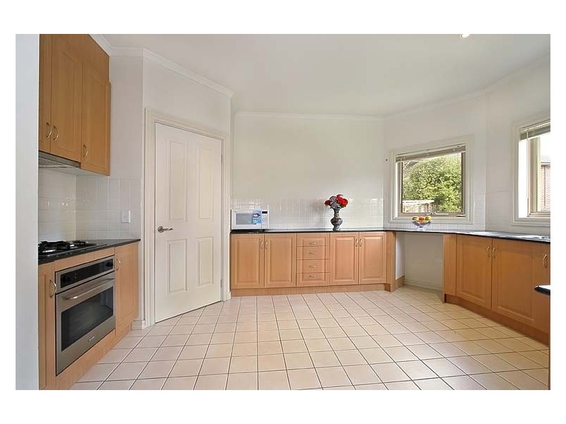 15 Montvale Mews, Mount Waverley VIC 3149