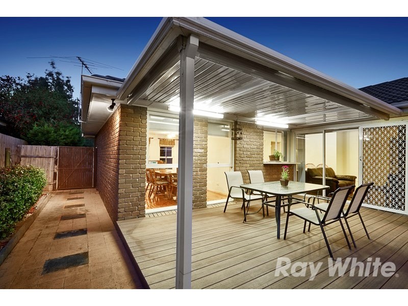 135 Capital Avenue, Glen Waverley VIC 3150