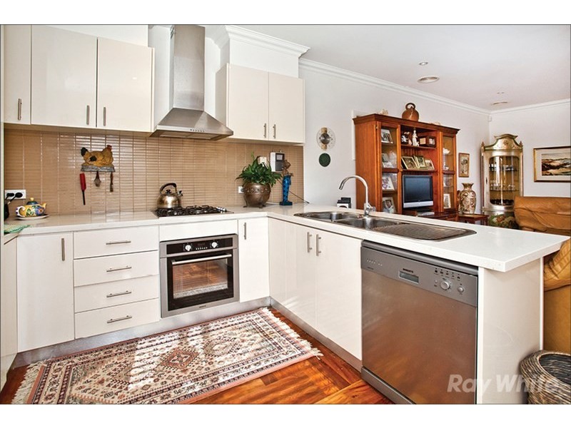 1/10 Lee Avenue, Mount Waverley VIC 3149