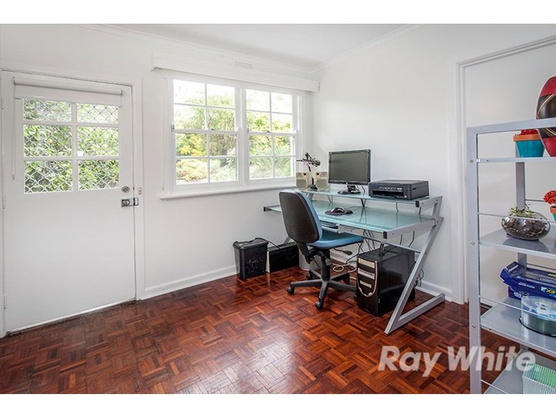 6 Gracehill Avenue, Burwood VIC 3125