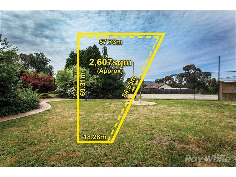 7 Pach Road, Wantirna South VIC 3152
