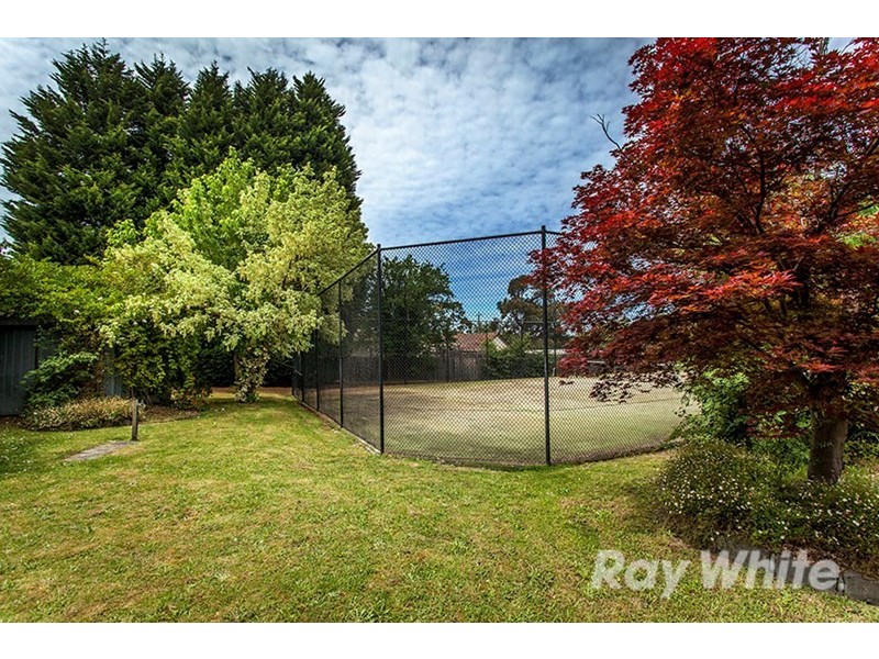 7 Pach Road, Wantirna South VIC 3152