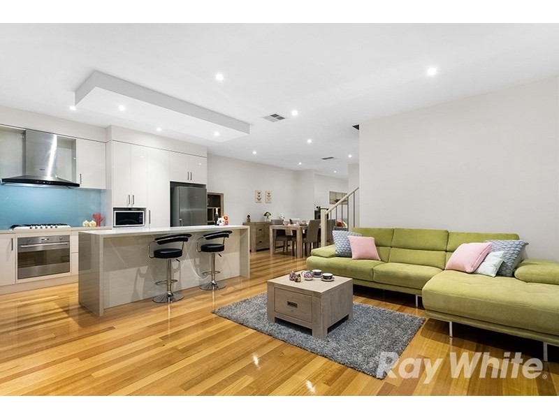 2A Morinda Crescent, Doncaster East VIC 3109