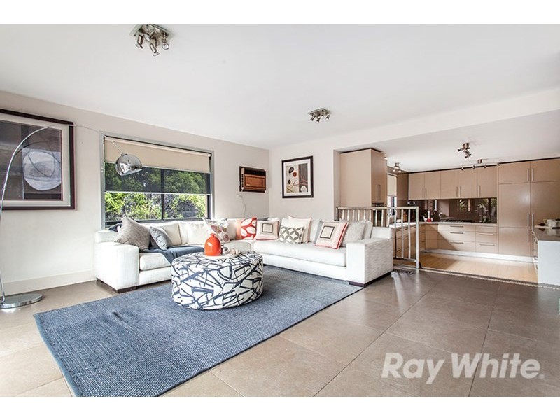 40 Phoenix Drive, Wheelers Hill VIC 3150