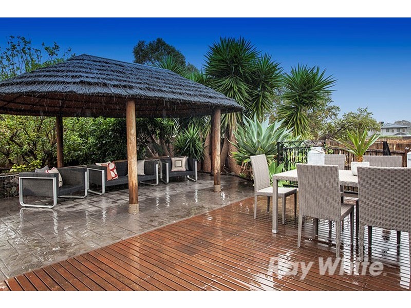 40 Phoenix Drive, Wheelers Hill VIC 3150