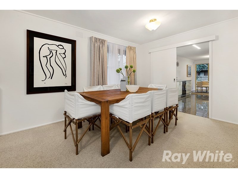 3 Tiverton Drive, Mulgrave VIC 3170