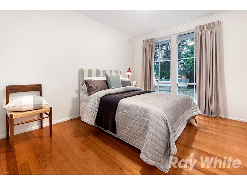 3 Tiverton Drive, Mulgrave VIC 3170