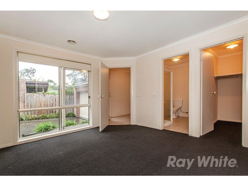 3/3 Garrison Grove, Wantirna VIC 3152