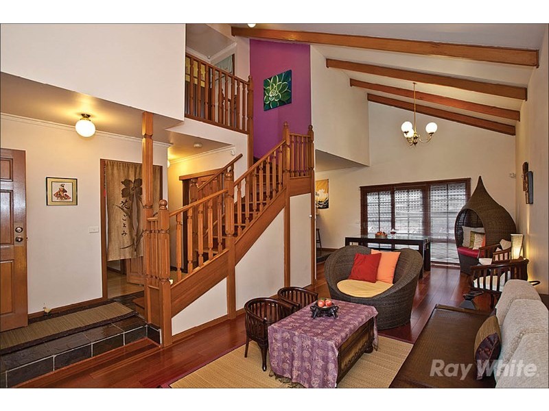 1/1 Rolls Court, Glen Waverley VIC 3150