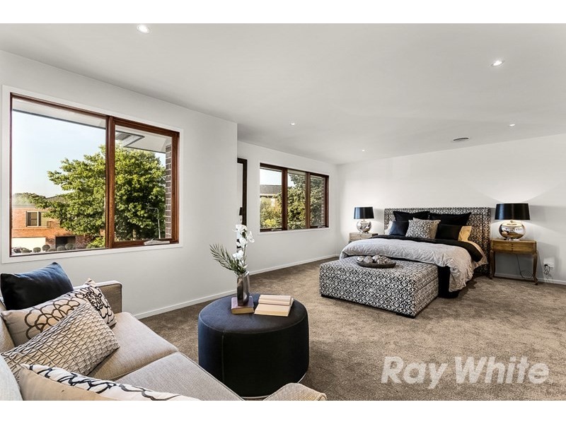 6 Balfour Court, Glen Waverley VIC 3150