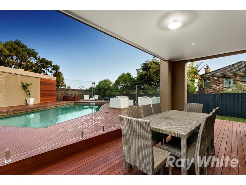 6 Balfour Court, Glen Waverley VIC 3150