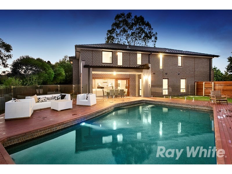 6 Balfour Court, Glen Waverley VIC 3150