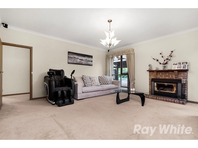 71 Timbertop Drive, Rowville VIC 3178