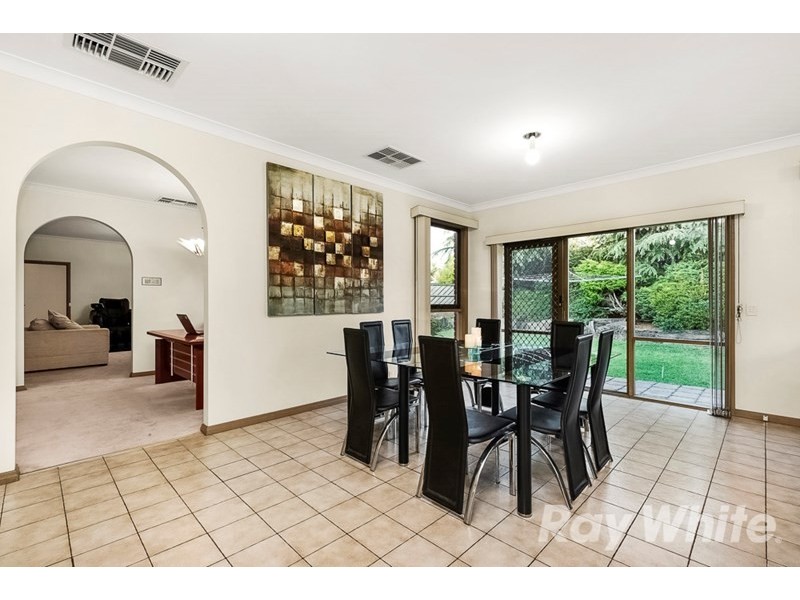 71 Timbertop Drive, Rowville VIC 3178