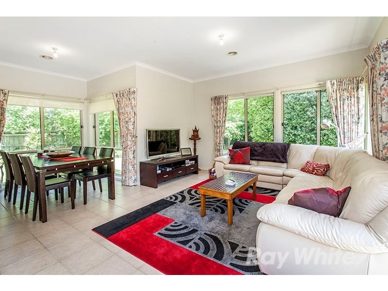 10 The Rise, Glen Waverley VIC 3150