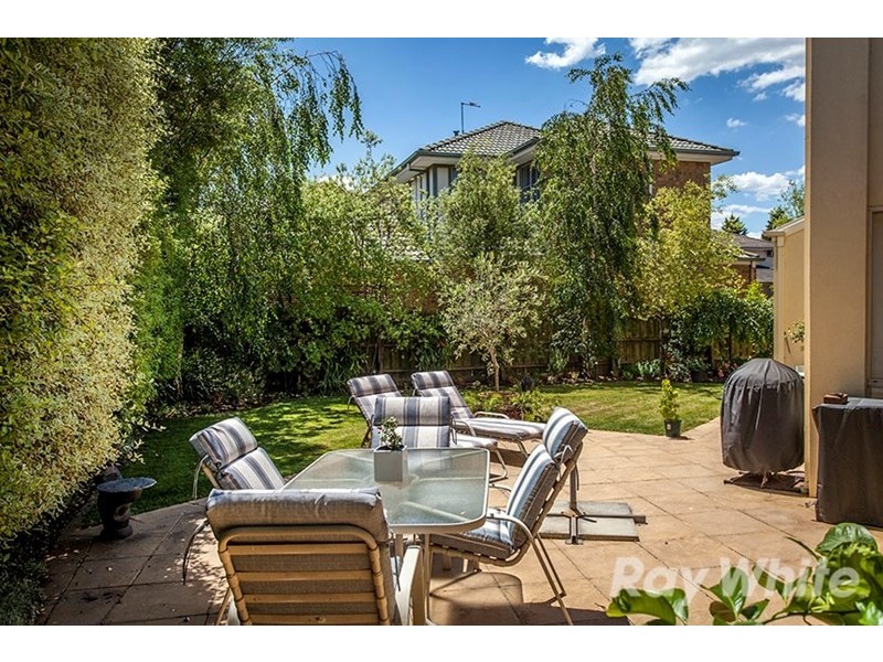 10 The Rise, Glen Waverley VIC 3150