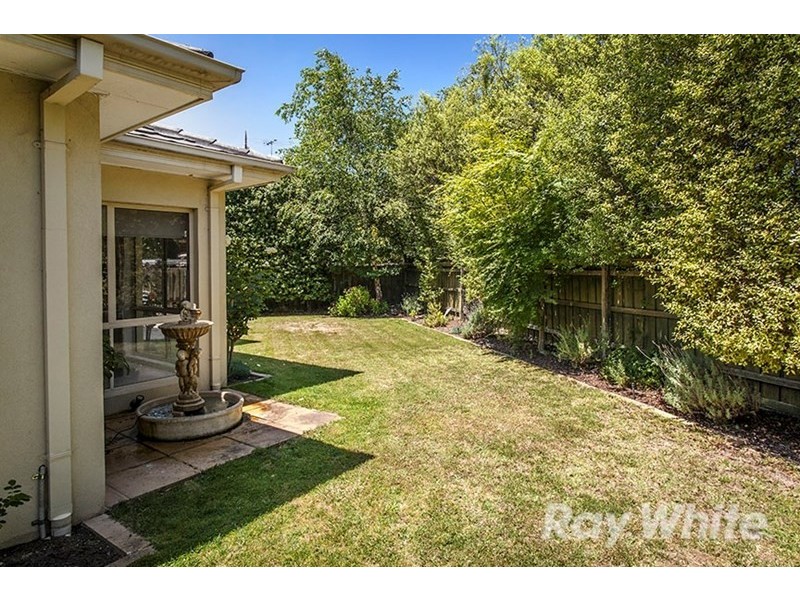 10 The Rise, Glen Waverley VIC 3150