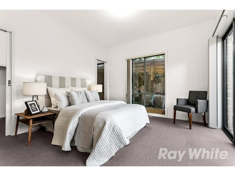 2/10 Leonard Street, Ashwood VIC 3147