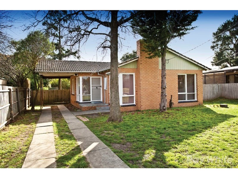 37 Johnson Drive, Glen Waverley VIC 3150