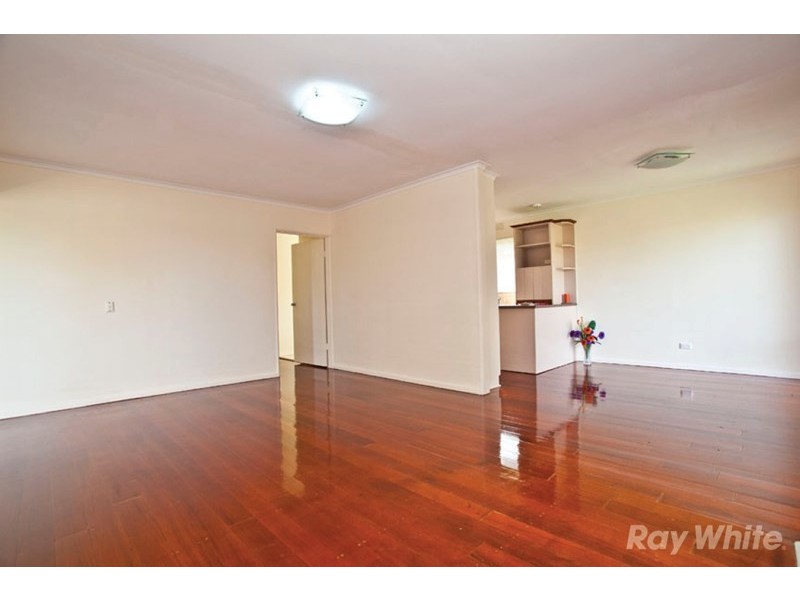 37 Johnson Drive, Glen Waverley VIC 3150