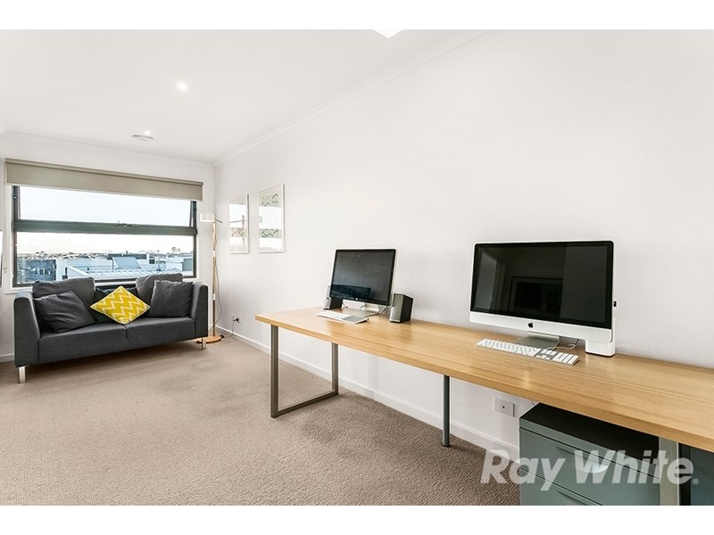 4B Stadium Circuit, Mulgrave VIC 3170