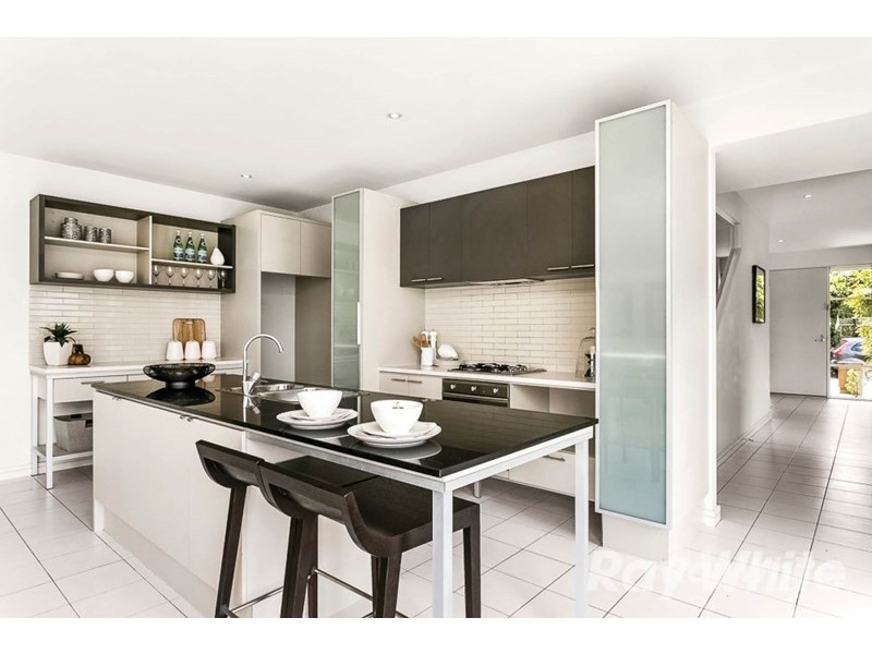 7 Suffolk Grove, Mulgrave VIC 3170