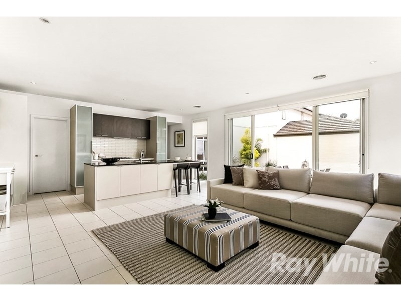 7 Suffolk Grove, Mulgrave VIC 3170