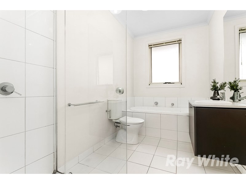 7 Suffolk Grove, Mulgrave VIC 3170