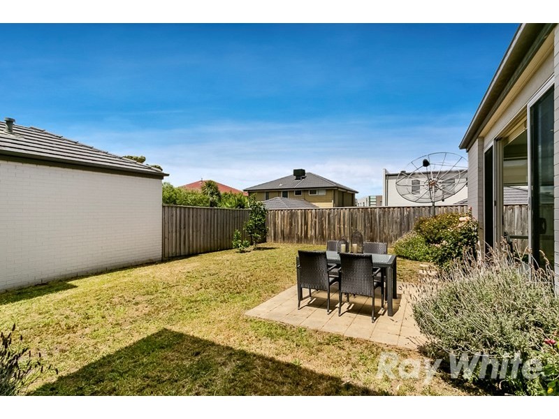 7 Suffolk Grove, Mulgrave VIC 3170