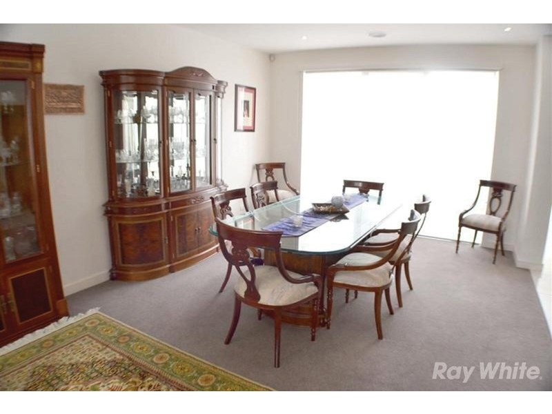 1 Beaconsfield Road, Mulgrave VIC 3170