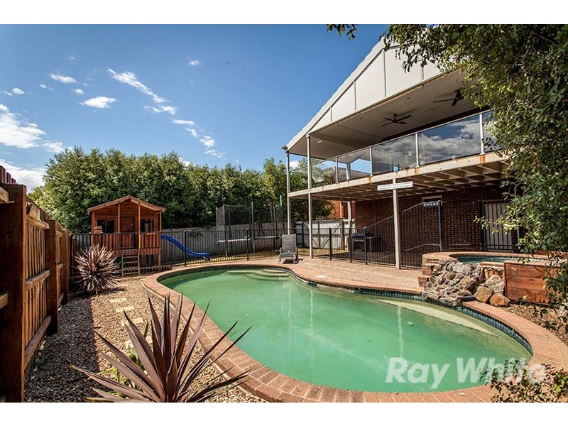 4 Kimberley Court, Mount Waverley VIC 3149