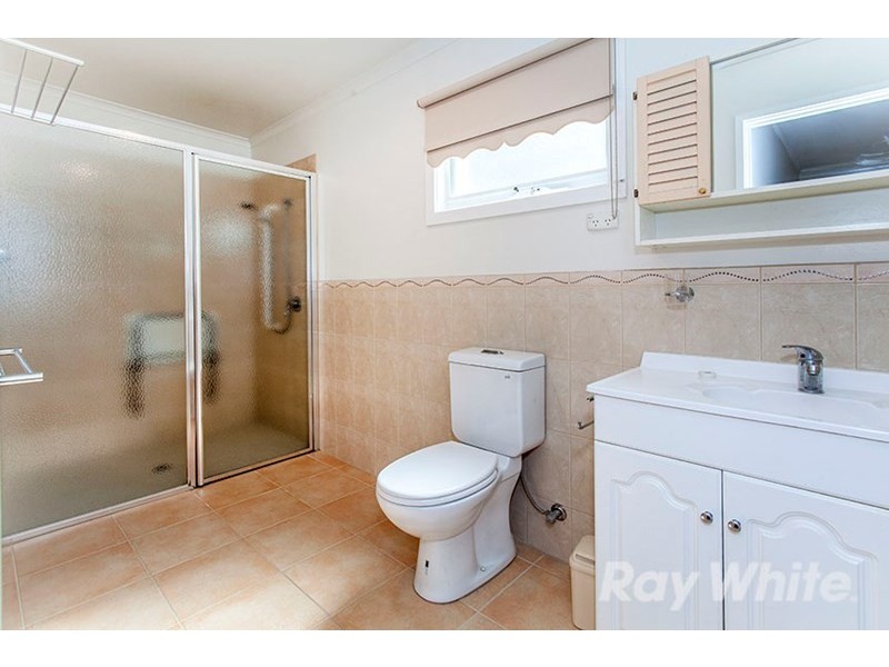 6 Palm Beach Crescent, Mount Waverley VIC 3149