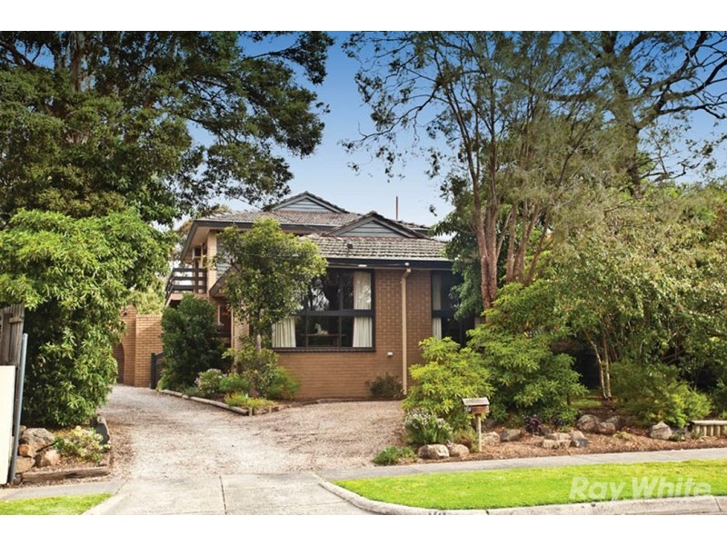 10 Newton Grove, Glen Waverley VIC 3150