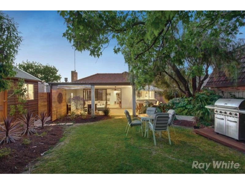 32 Mountain Ash Avenue, Ashwood VIC 3147