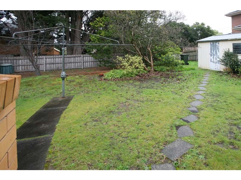 3 Kinnoull Grove, Glen Waverley VIC 3150