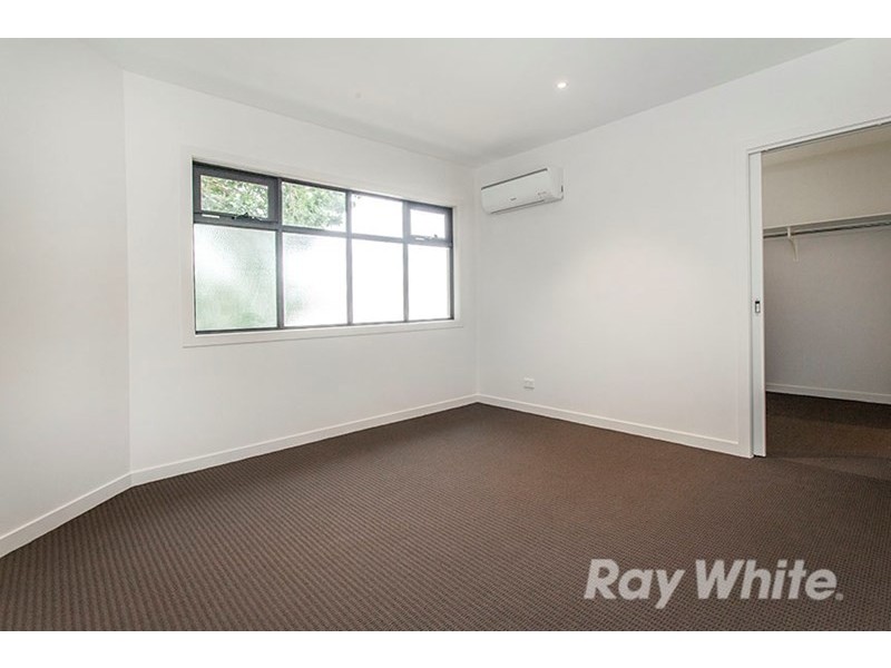 2/322 Huntingdale Road, Mount Waverley VIC 3149