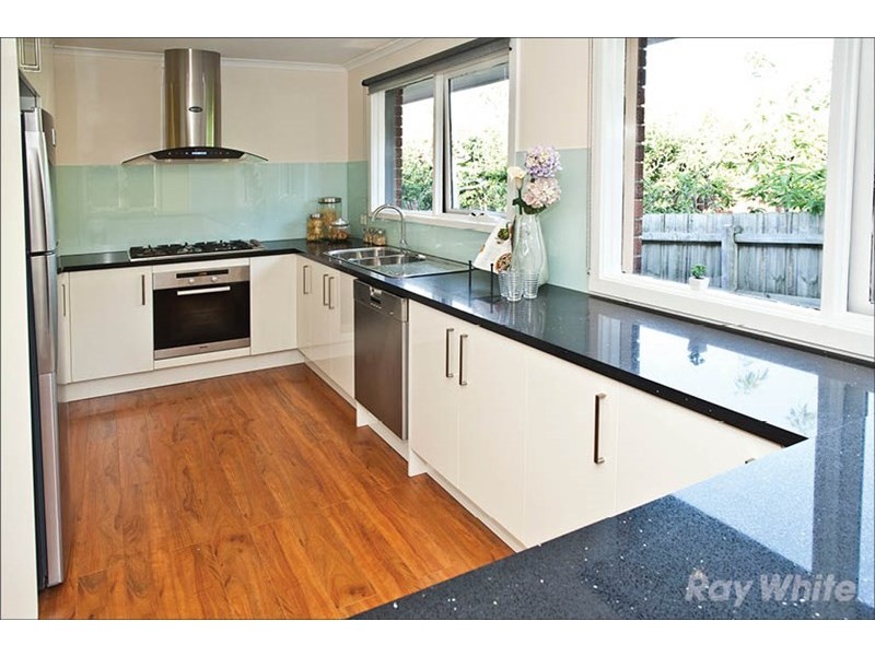 12 Kolonga Court, Vermont South VIC 3133