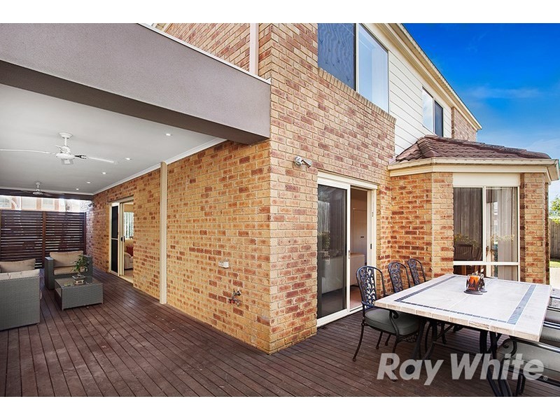 32 Crows Lane, Glen Waverley VIC 3150