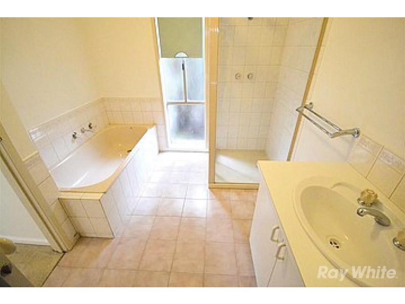 2/6 Jeanette Court, Mulgrave VIC 3170