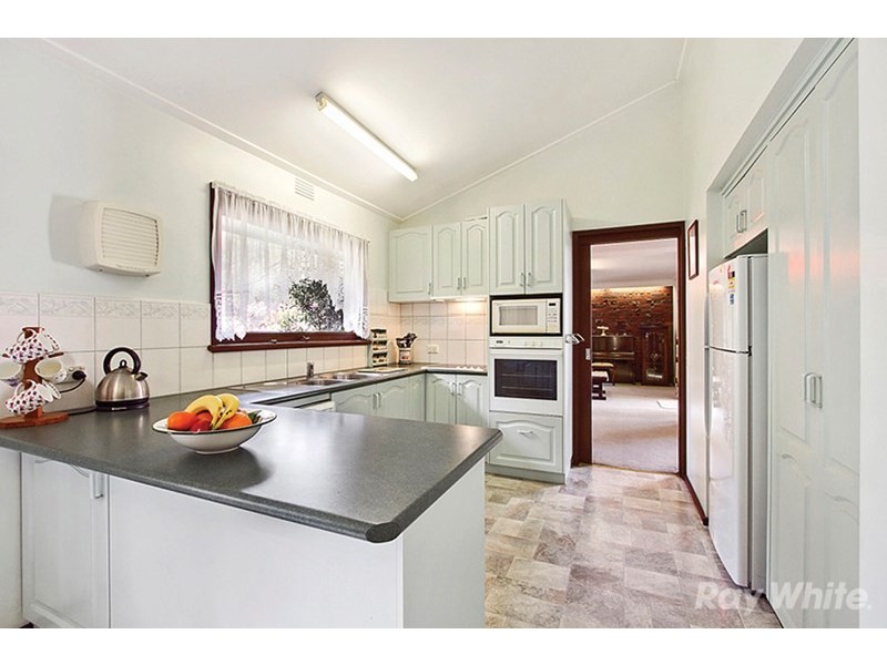 10 Wedge Court, Glen Waverley VIC 3150