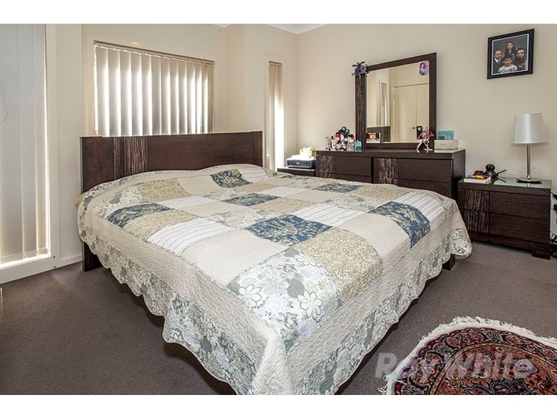 1/18 Jordan Grove, Glen Waverley VIC 3150