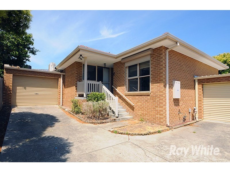 2/24 Fairhills Parade, Glen Waverley VIC 3150