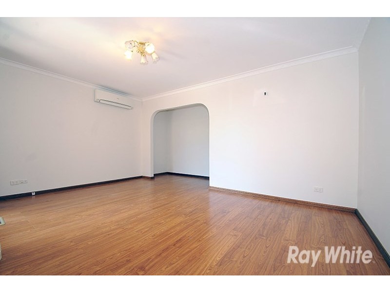 2/24 Fairhills Parade, Glen Waverley VIC 3150