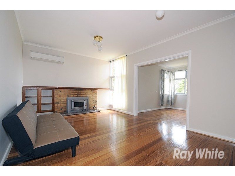 32 Kennedy Street, Glen Waverley VIC 3150