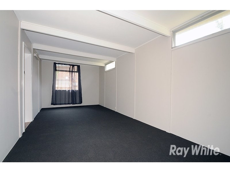 32 Kennedy Street, Glen Waverley VIC 3150