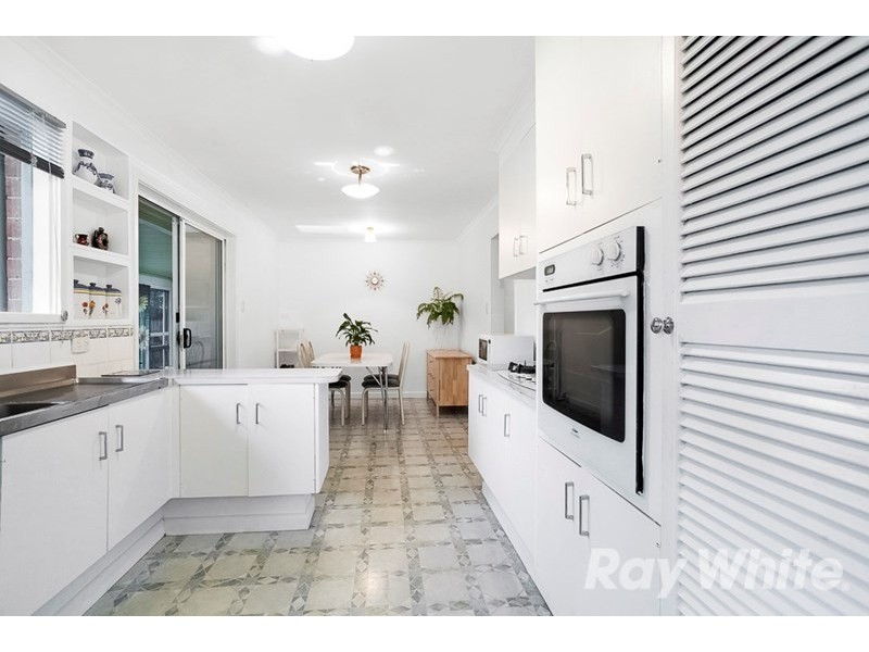 5 Stratford Court, Mulgrave VIC 3170