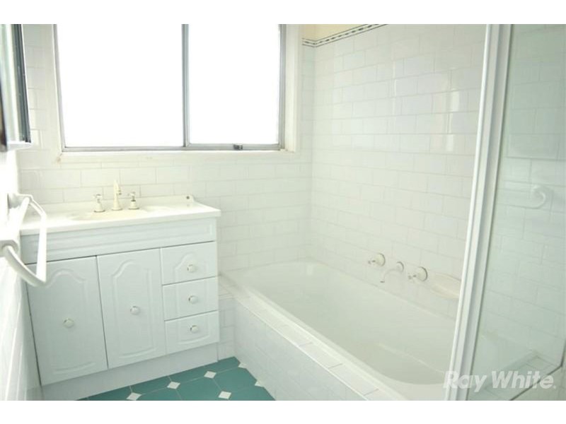 71 Leicester Avenue, Glen Waverley VIC 3150